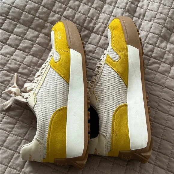 Sam Edelman Layla Sneakers - Picture 6 of 7